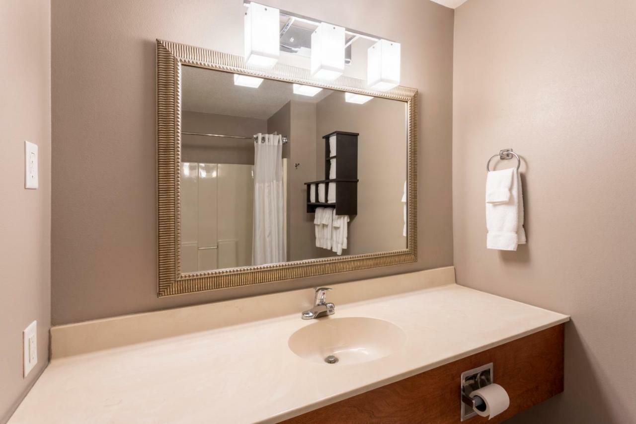 Grandstay Hotel & Suites エームズ エクステリア 写真